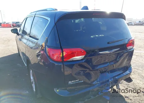 2018 Chrysler Pacifica Touring L из США, поврежденный, VIN 2C4RC1BG6JR139412